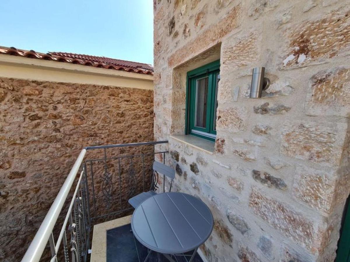 Gythio Townhouse Apartamento Exterior foto