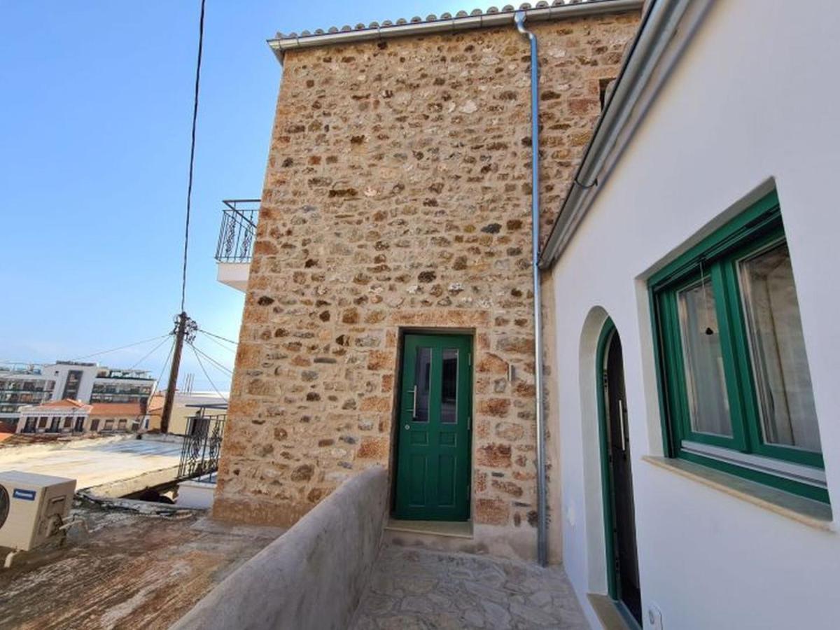 Gythio Townhouse Apartamento Exterior foto
