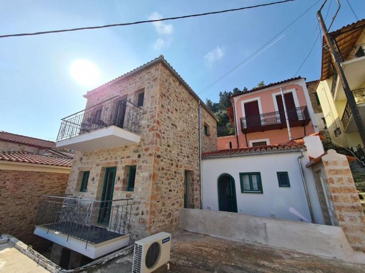Gythio Townhouse Apartamento Exterior foto