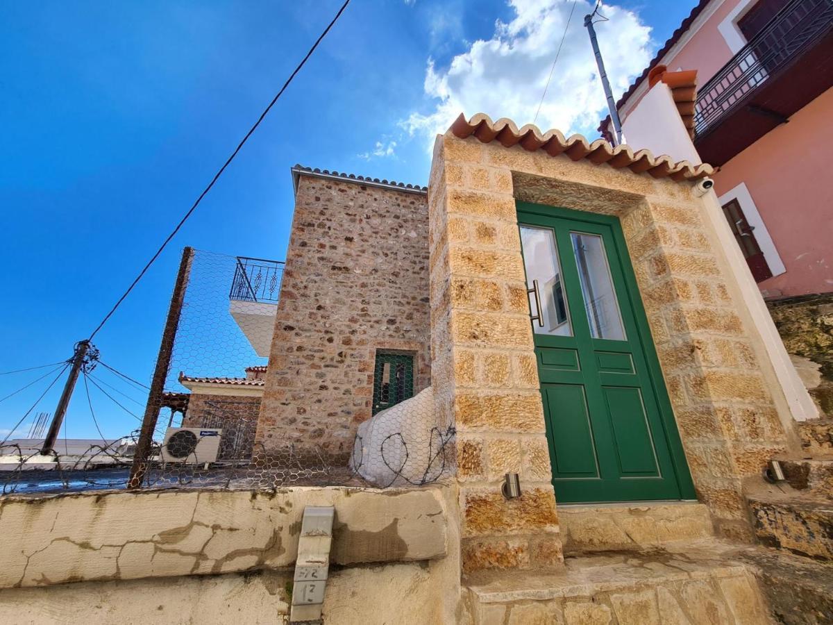 Gythio Townhouse Apartamento Exterior foto