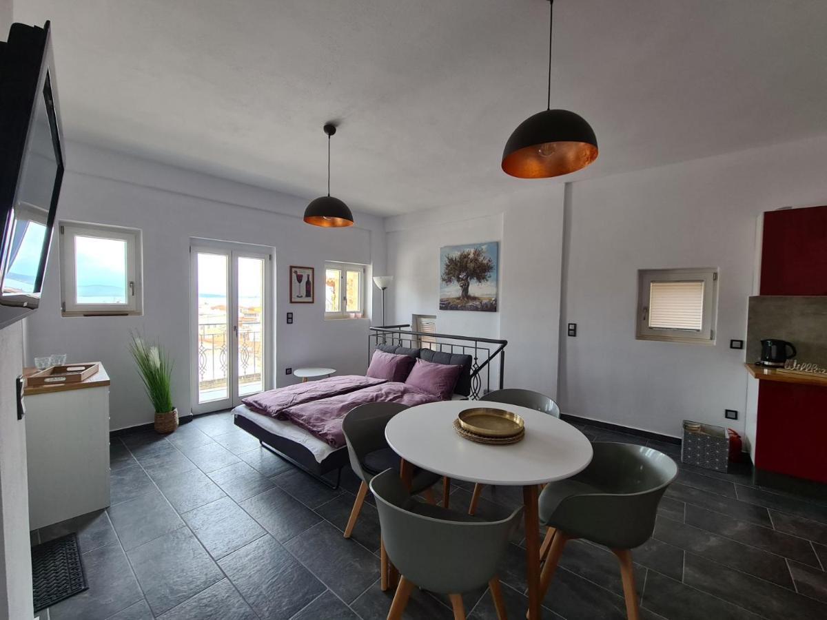 Gythio Townhouse Apartamento Exterior foto
