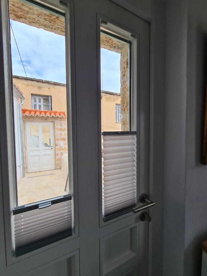 Gythio Townhouse Apartamento Exterior foto