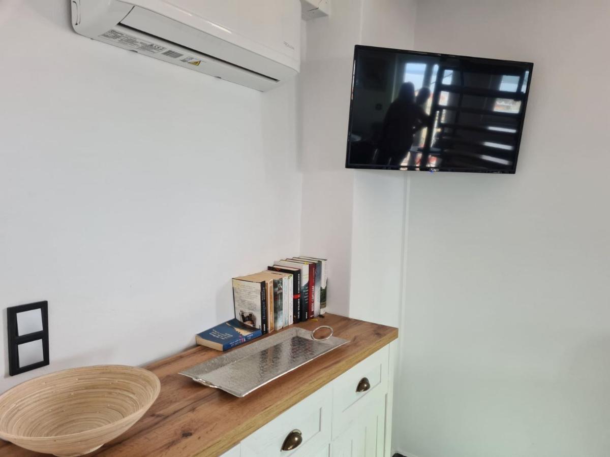 Gythio Townhouse Apartamento Exterior foto